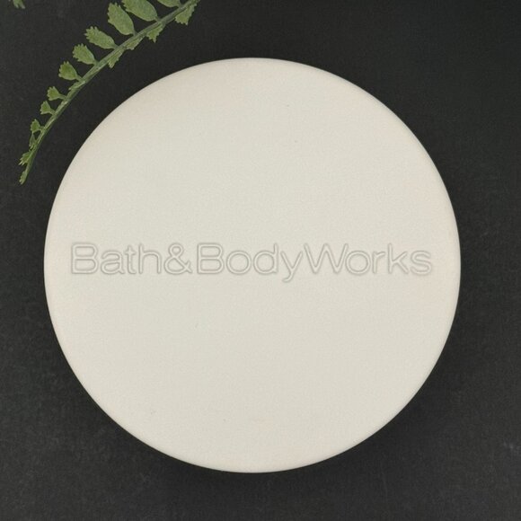 BBW Happy Hanukkah 2024 Celebration Of Lights Bath & Body Works 3 Wick Candle - Picture 8 of 10